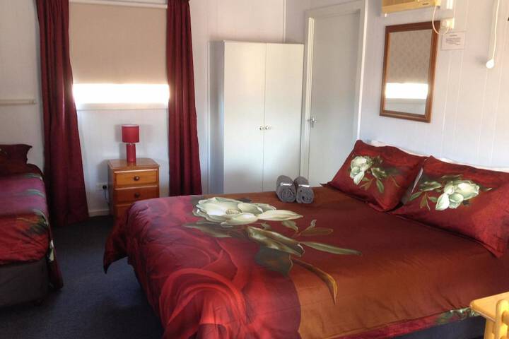 Room 110 of 228