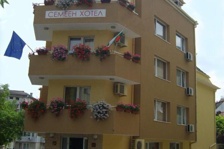Hotel Palitra