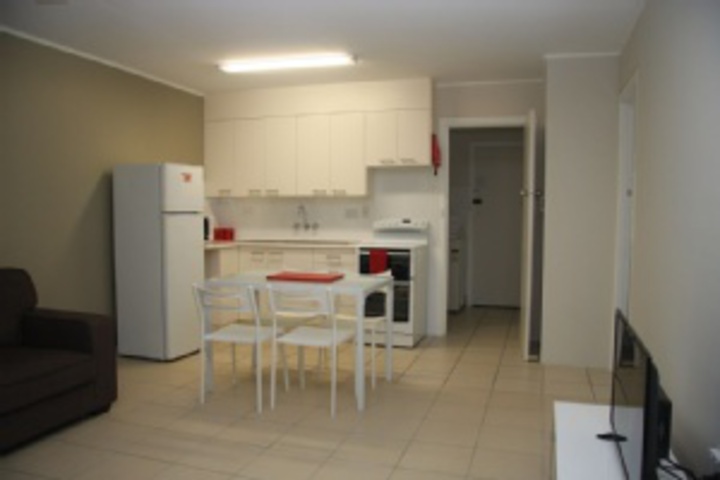 Room 80 of 336