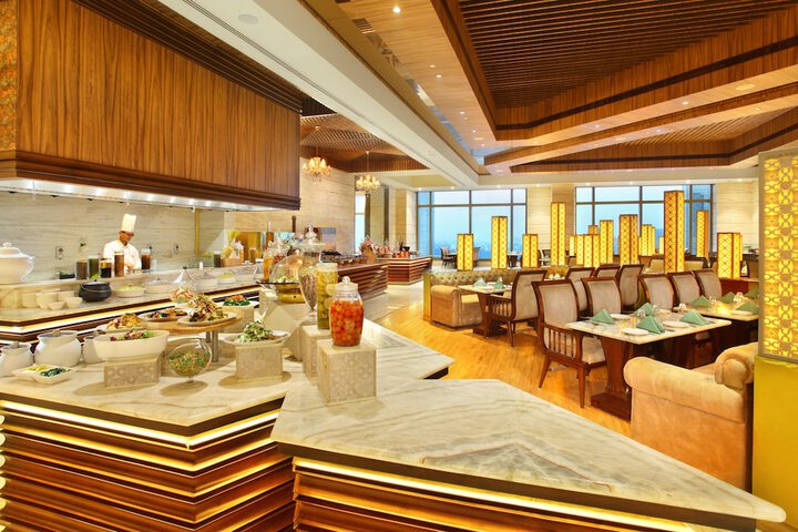 Dining 48 of 71