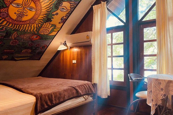 Room 9 of 53