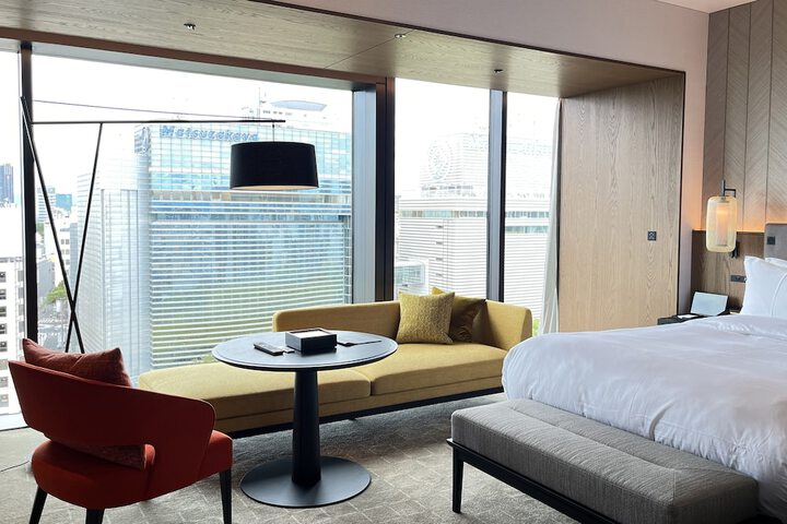 Room 22 of 98