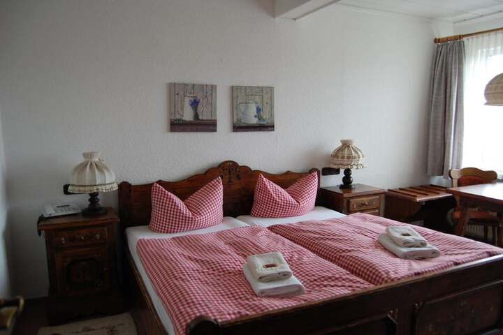 Room 14 of 52