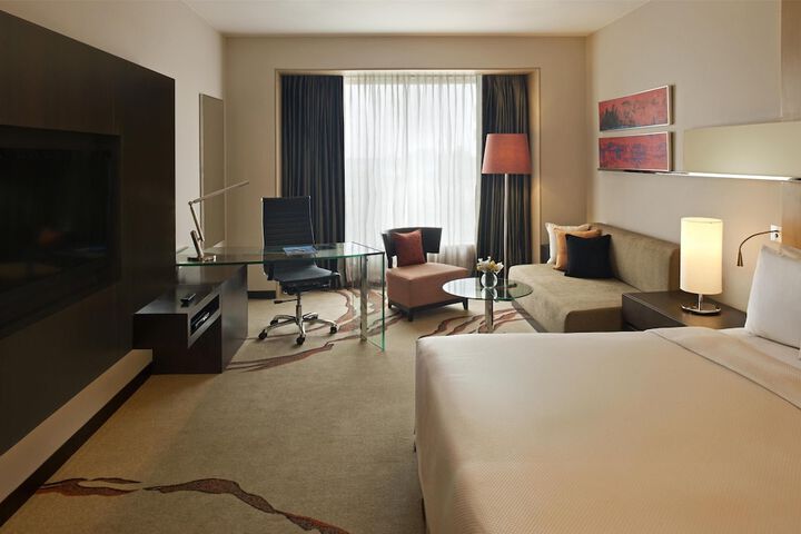 Room 20 of 100