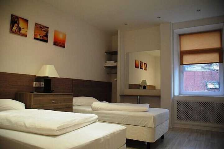 Room 20 of 69