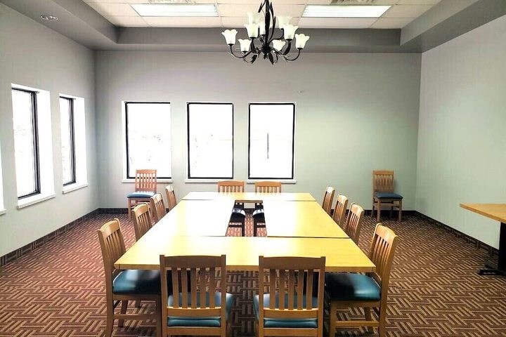 Business Center 114 of 139