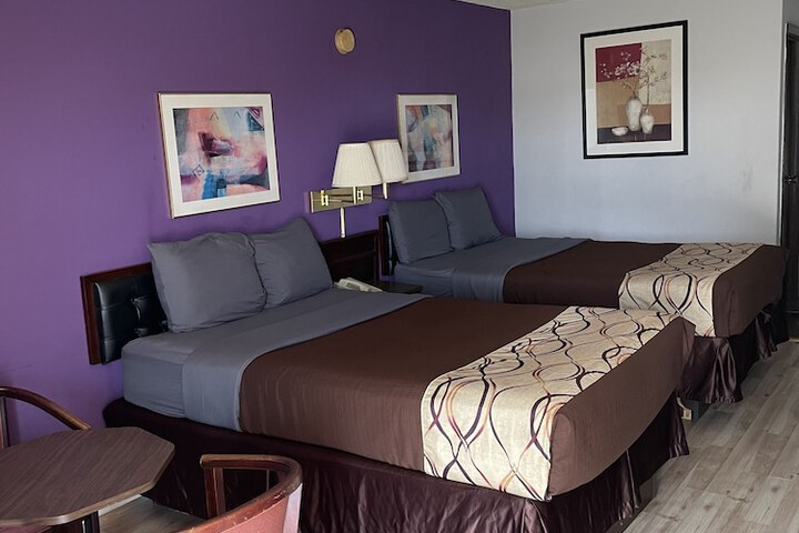 Room 44 of 91