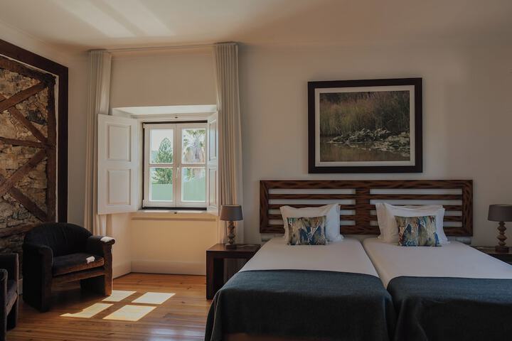 Room 21 of 68