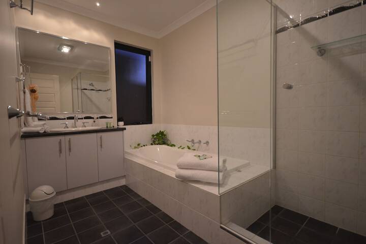 Room 20 of 31