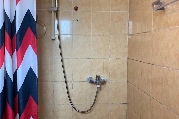Room 58 of 87