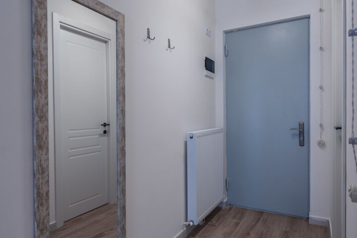 Room 17 of 61