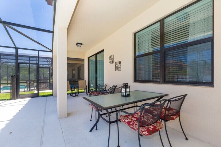 Terrace/Patio 18 of 28