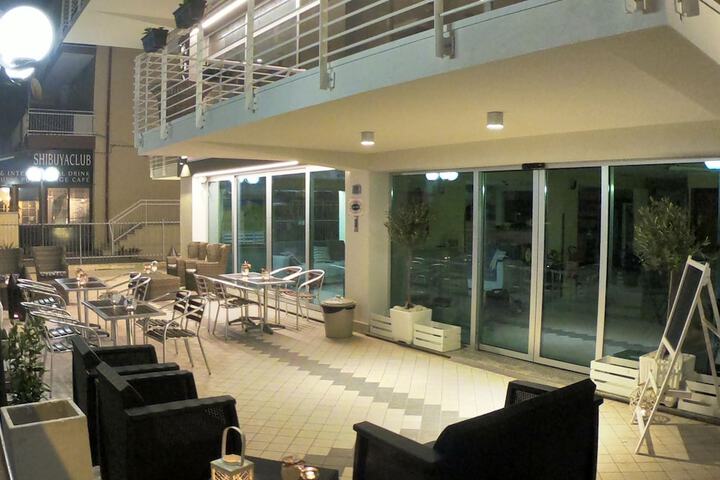 Hotel 28 of 34