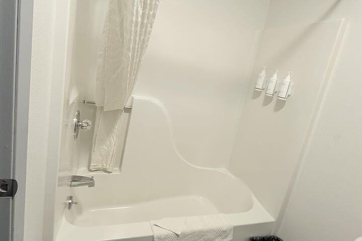 Room 30 of 36