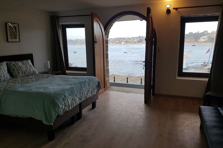 Room 11 of 28