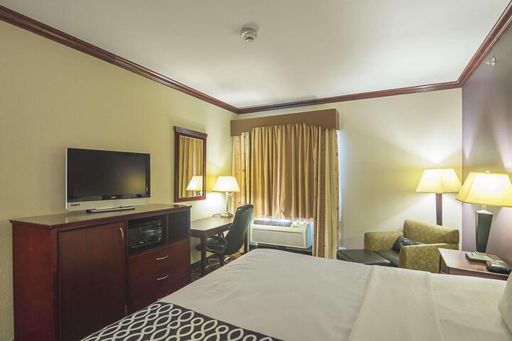 1 King Bed Mobility Accessible (6 of 14)