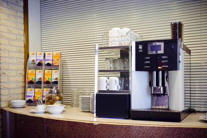Breakfast/Coffee Service 30 of 41