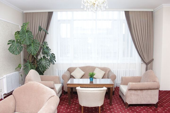 Hotel Interior 4 of 57