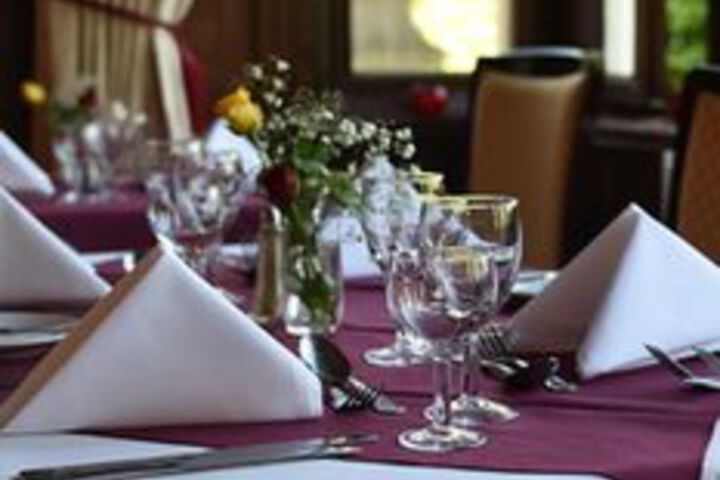 Dining 59 of 63