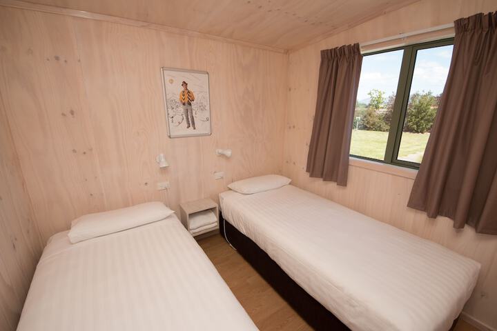 Room 7 of 38