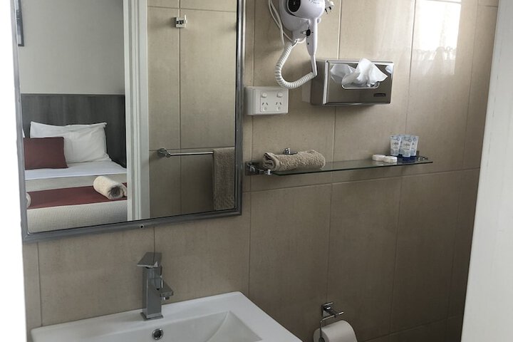 Room 29 of 46