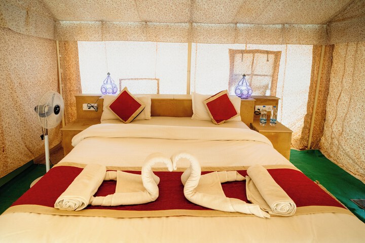 Room 15 of 26