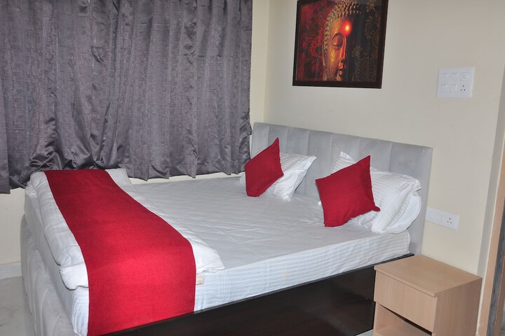Room 16 of 26