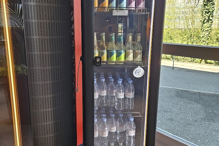 Vending machine