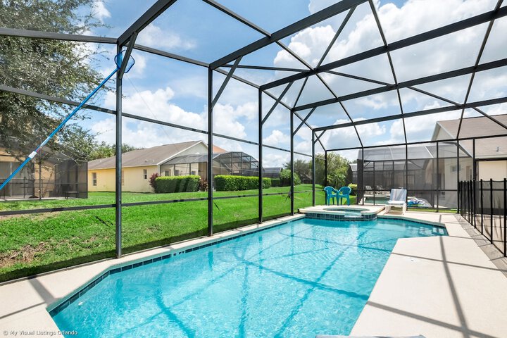 Pool 68 of 87