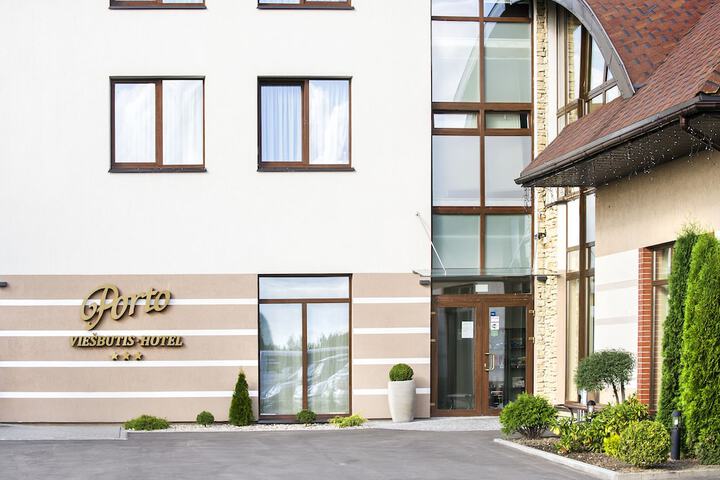 Porto Hotel