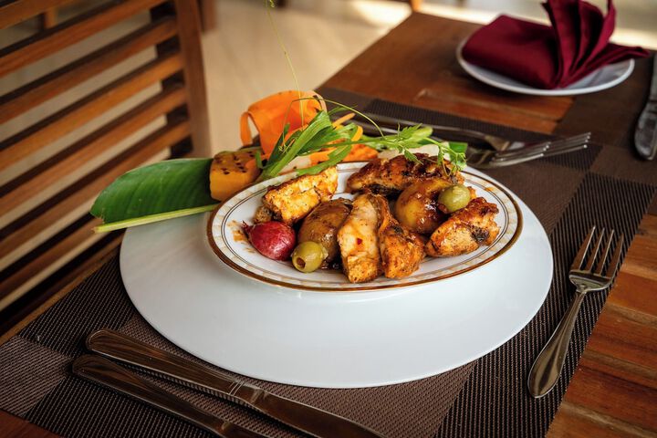 Dining 62 of 90