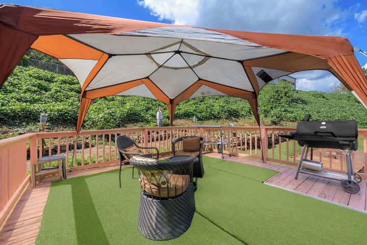 Property Grounds 33 of 36