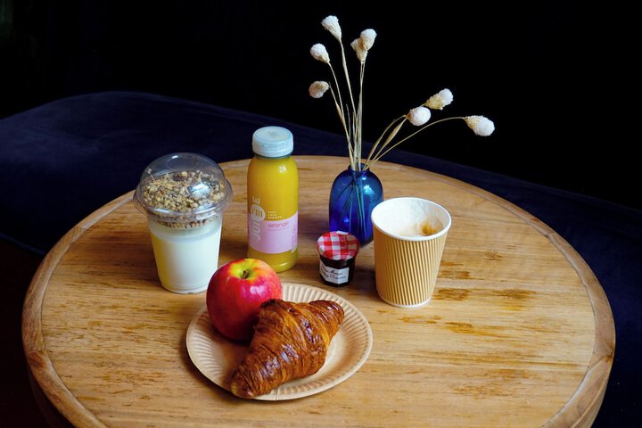 Breakfast/Coffee Service 28 of 33