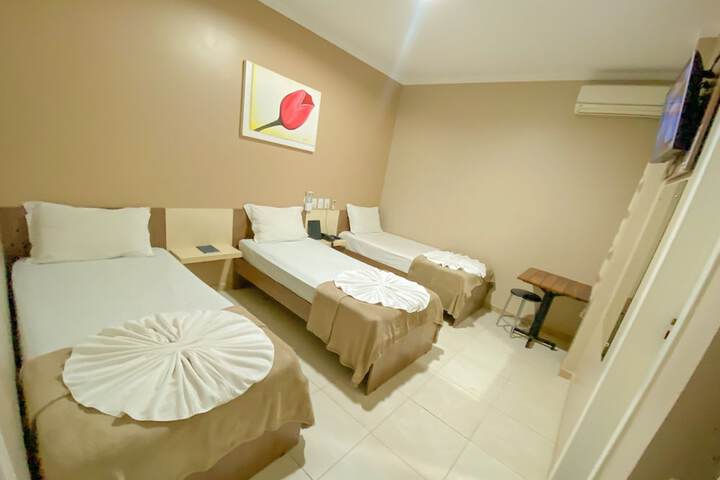 Room 7 of 30