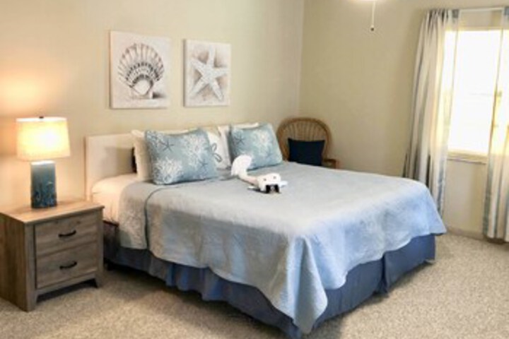 Room 54 of 81