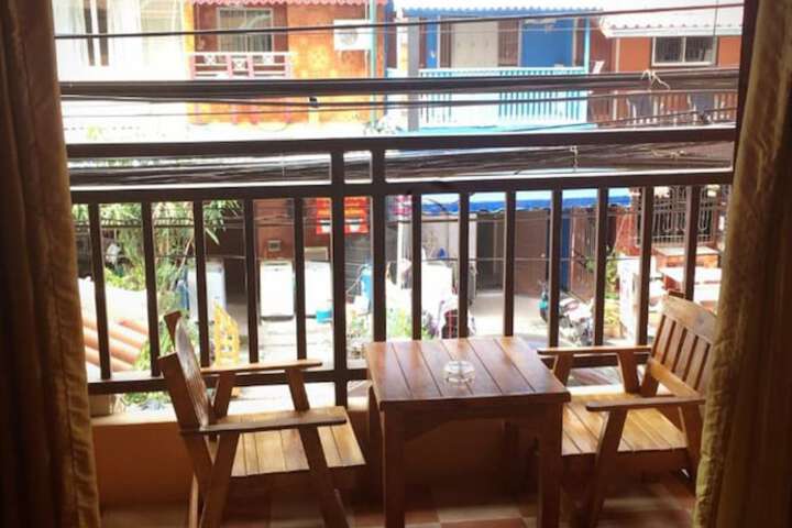 Terrace/Patio 8 of 14