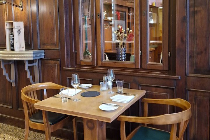 Dining 108 of 135