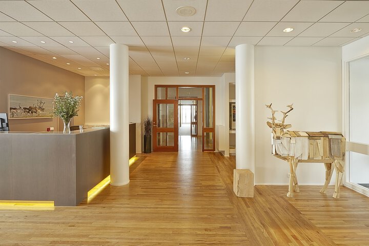 Guest Lobby