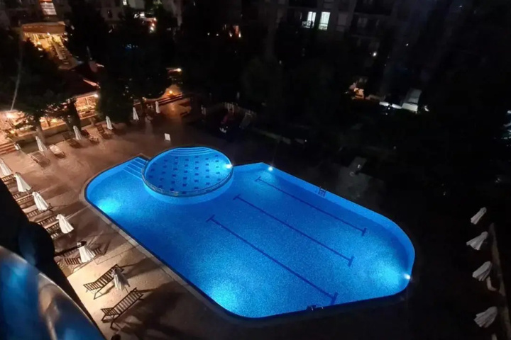 Pool 7 of 11