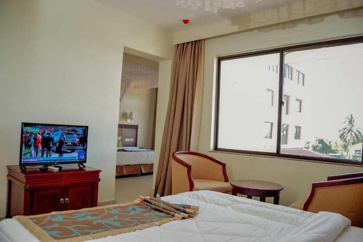 Room 4 of 29