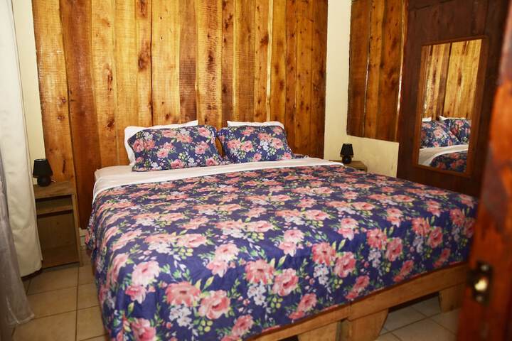 Room 3 of 32