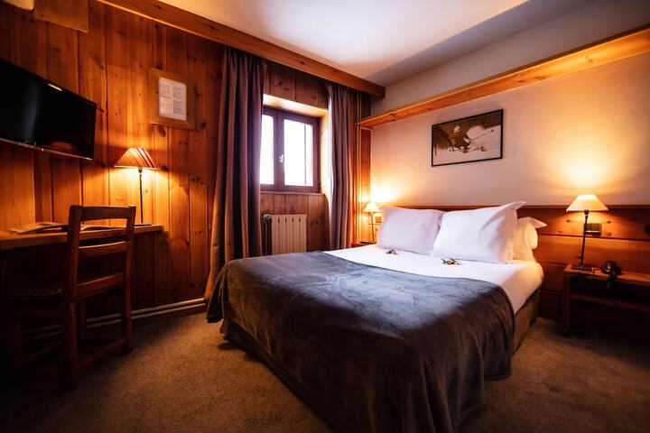 Room 20 of 64