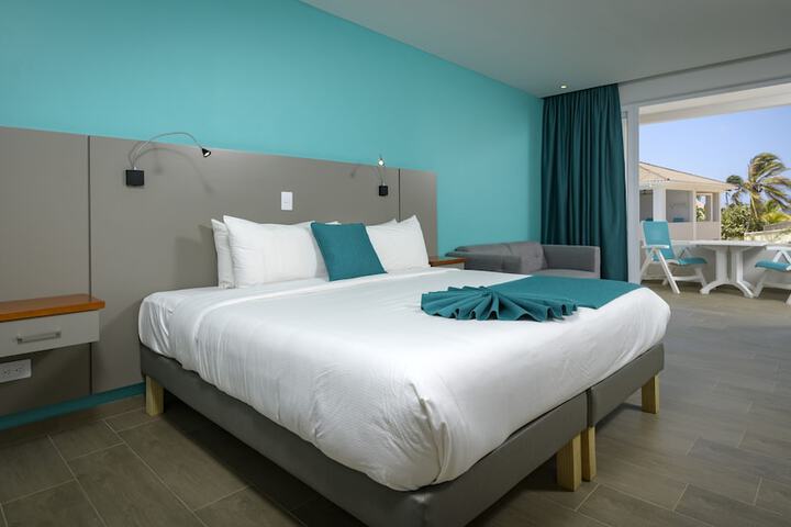 Room 10 of 61