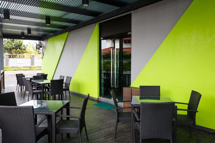 Terrace/Patio 24 of 25