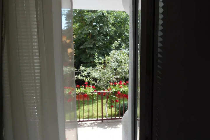 General 7 of 14