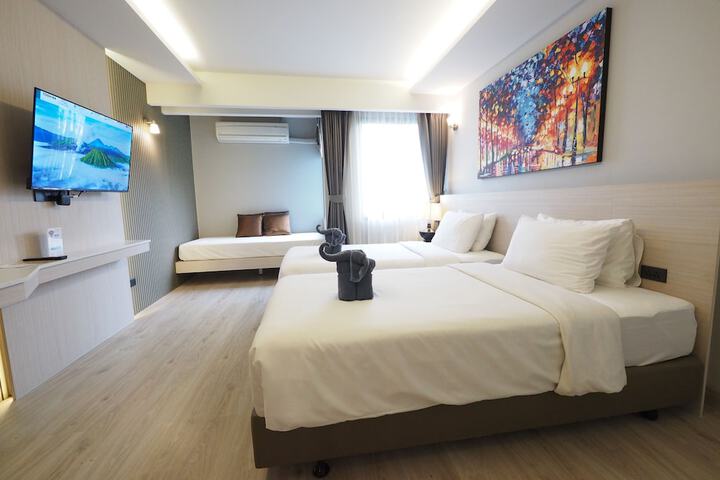 Room 29 of 66
