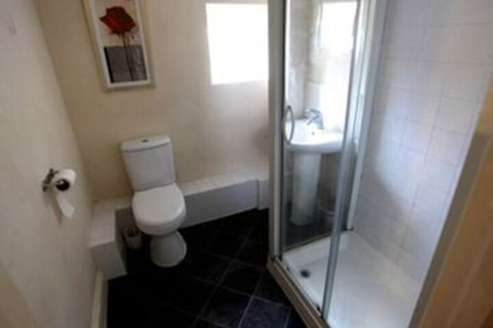 Room 2 of 24