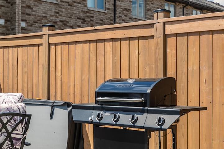 Property Grounds 59 of 65