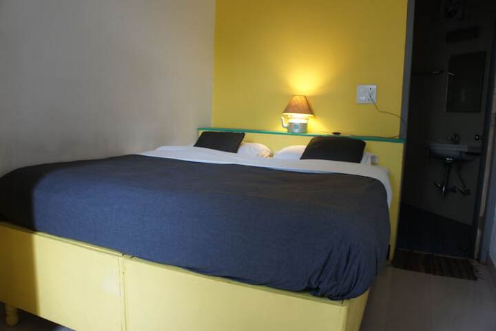 Room 22 of 59