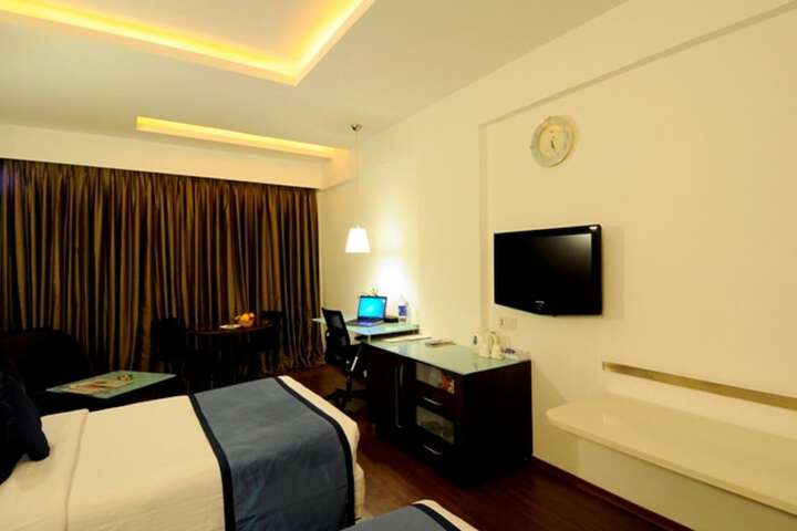 Room 7 of 29